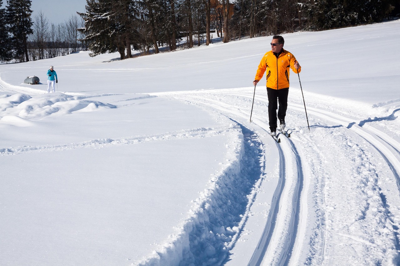 Trail Running Shoes vs Hiking Boots: Which Belongs on Your Feet?